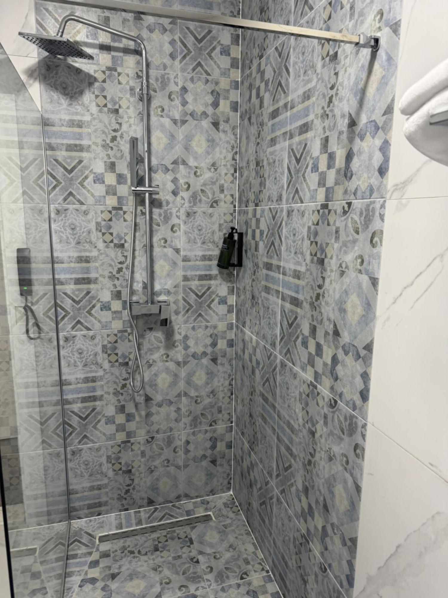 Hotel Le Manoir Gostivar Kültér fotó